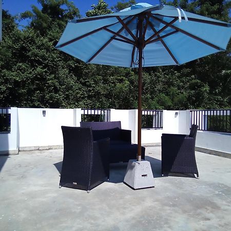 The Moose Weligama Exterior foto