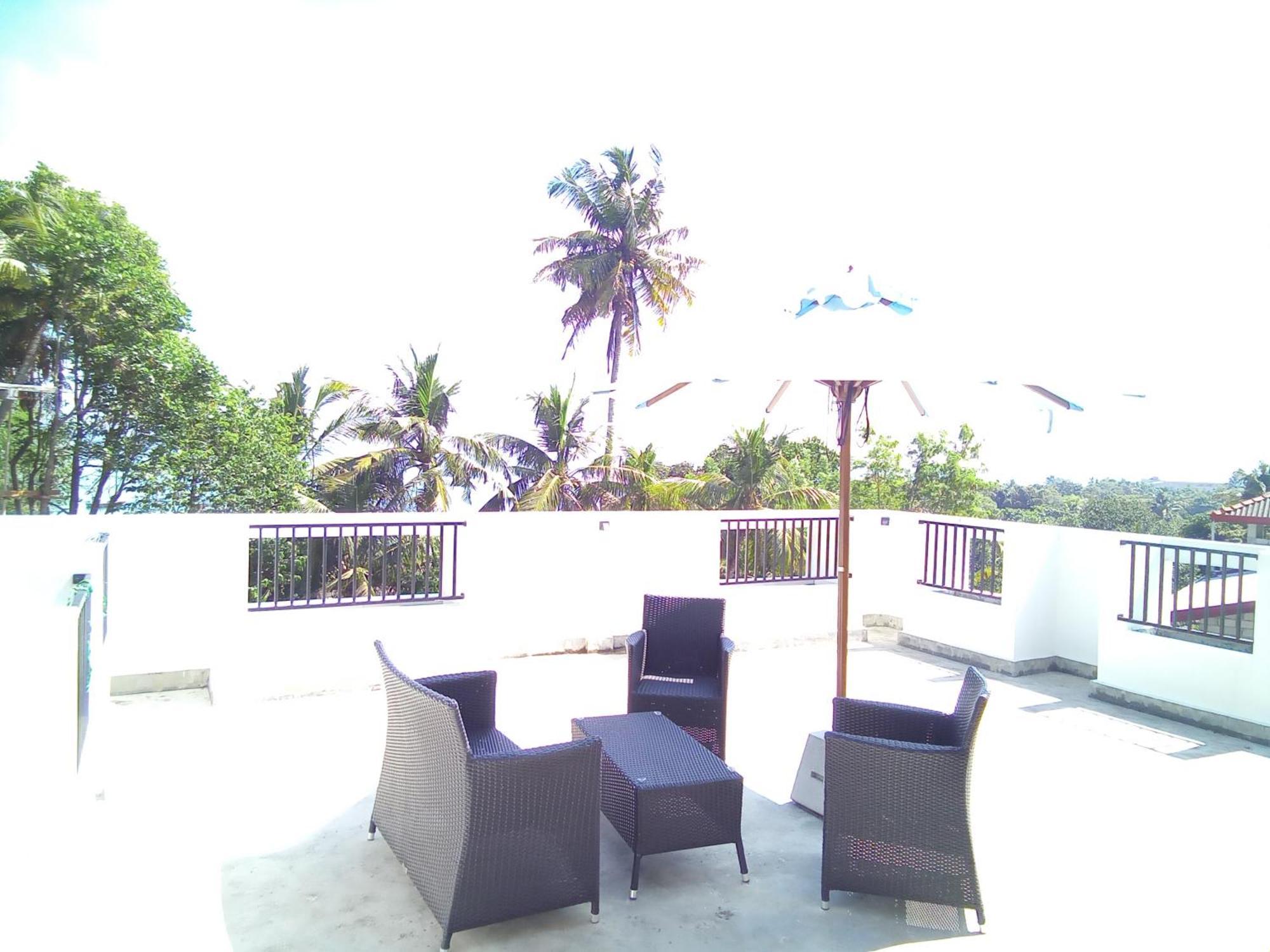 The Moose Weligama Exterior foto