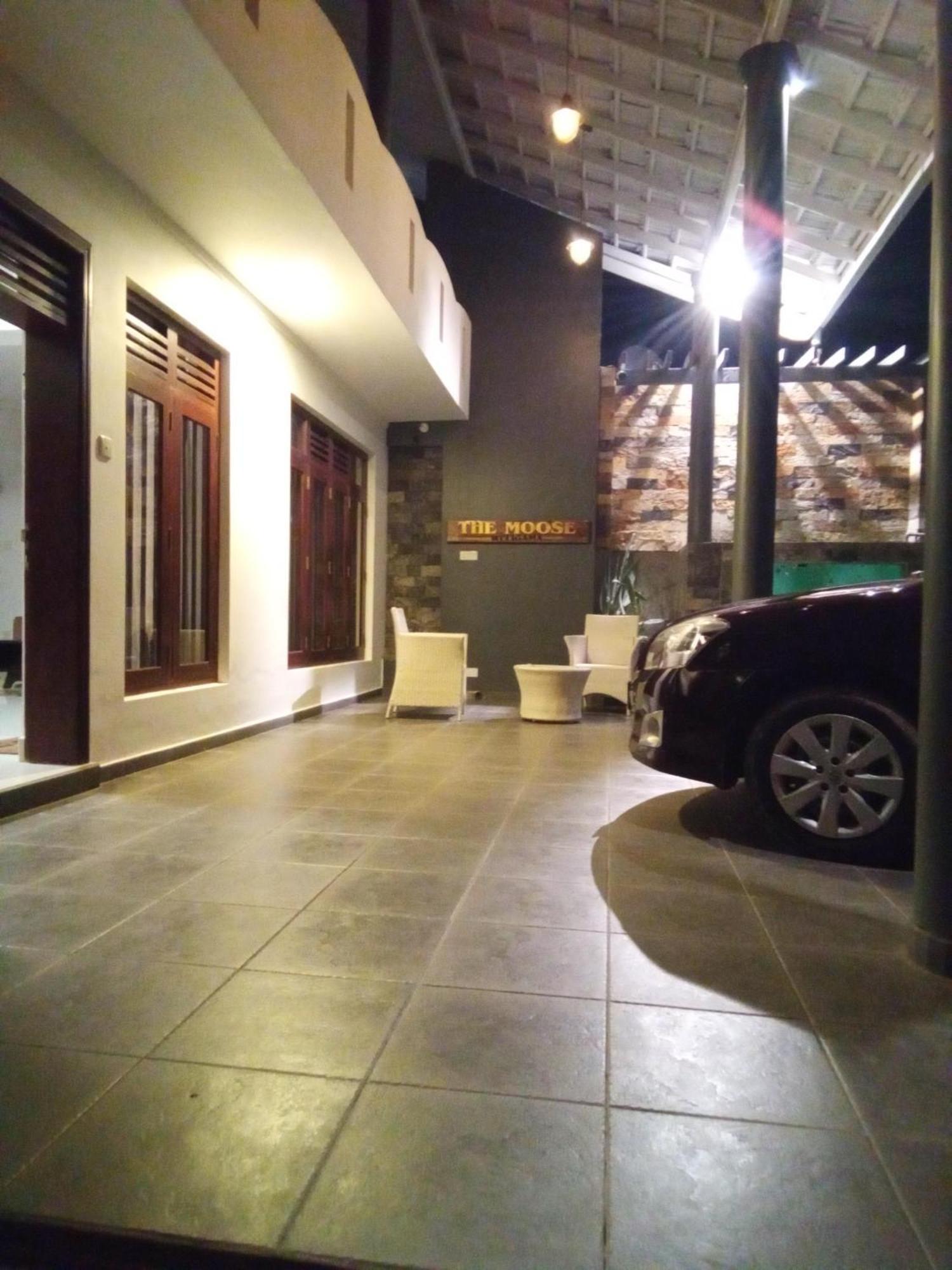 The Moose Weligama Exterior foto